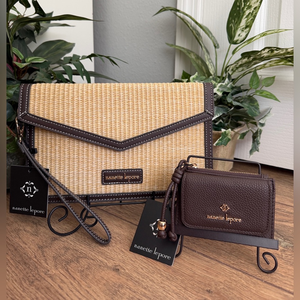 Nanette Lepore VL Natural Straw Wristlet w/Matching  VL Chocolate Brown Wallet